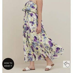 Torrid Strapless Smocked Maxi Dress Challis Floral White Size 00 NWT